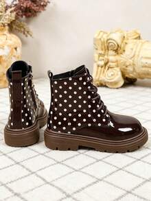 1 Pair Brown Polka Dot Glossy Children's Boots, Soft Mirror PU Material, Round Toe Thick Sole Height Increase, Fashionable Versatile Princess Style Short Leather Boots, Suitable For Daily School, Holiday, Party, Autumn/Winter New - Brown - View 6