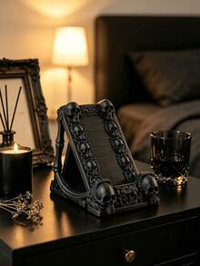 3D Gothic Skull Phone Stand, Creative Phone Holder, Desktop Phone Support. This Creative Desktop Decoration Is Suitable For Placement In Living Room, Bedroom, Office, Study Room. It Is Also An Ideal Choice For School Supplies, Compatible With All Smartphones And Tablets, Stable And Anti-Slip Desktop Storage, Essential For Office And Home Daily Use, Portable Travel Desktop Phone Stand Accessory - Bestselling Model - View 6