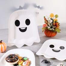 20/25/30/50/100PCS Disposable Paper Tableware Set 10 Inch Ghost Shaped Paper Plates & Napkins, Black & White Cartoon Ghost Design, Wavy Edge, Suitable For Halloween Party, Dessert Table, Family Gathering, Holiday Decoration - Multicolor - View 5