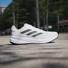 Sepatu Lari Jala Nyaman Adidas RESPONSE IH6008 - Putih - View 6