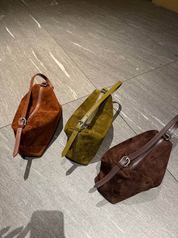 Sac cabas grande capacité pour femme, sac bandoulière polyvalent et décontracté à porter à l'épaule et sous le bras, mode, pour le bureau et les trajets