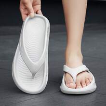 Men's Fashionable Summer Outdoor Casual Flip Flops, Wear-Resistant Personalized Beach Slippers - White - View 9