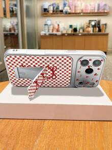 1 Peça Capa de Telefone com Placa Traseira de Laço Xadrez Vermelho & Branco + Moldura Prateada com Estampa de Cereja, Capa Magnética com Abertura, Proteção Total Anti-Queda, Estilo Vintage Coquette Feminino, Adequado para Dia dos Namorados, Dia da Melhor Amiga, Aniversário, Natal, Volta às Aulas, Presente de Páscoa, Compatível com iPhone 17, Compatível com iPhone 17 Pro, Compatível com iPhone 17 Pro Max - Prata - Visão 8