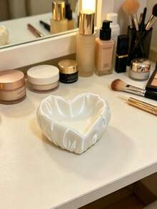 Beautiful Heart-Shaped Jewelry Storage Tray, Cute Decorative Ring Dish Suitable For Bedroom Vanity Home Decor - Multicolor - View 5