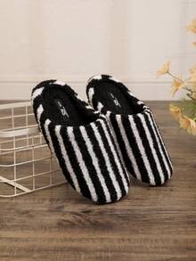 1 Pair Contrast Color Striped Fashion Casual Men's Home Slippers, Soft, Lightweight, Warm, Autumn/Winter, Couple Style - Black and White - View 4
