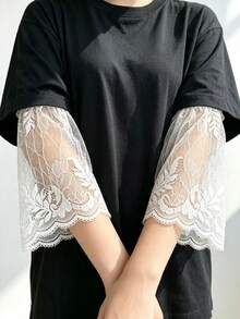 1 Pair Lace Loose Arm Sleeves To Hide Thick Arms - Style a White 1 Pair - View 3