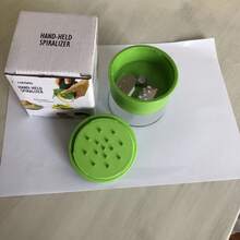 Handheld Spiral Vegetable Slicer, Rotating Grater For Home Kitchen, Portable Zucchini Cucumber Carrot Noodle Maker, Can Process Various Vegetables And Fruits Into Spiral Strands, Easily Make Vegetable Pasta, Cold Salads, Salad Toppings, Suitable For Zucchini, Carrot, Cucumber, Beetroot And Other Vegetables, Sharp Blades For Smooth Cutting, No Jamming, Comes With Storage Container, Processed Vegetable Strands Fall Directly Into The Box, Reducing Spillage, Easy To Disassemble - View 5