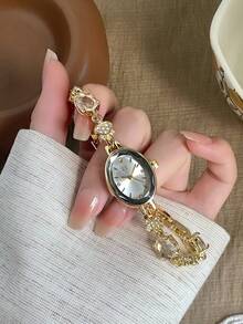 1件女款金色圓形石英手錶，優雅時尚，適合日常佩戴，生日/畢業禮物，派對與聚會 - 金色 - 查看 6
