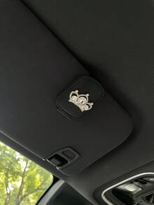 1pc Premium Crown Design Car Visor Glasses Clip, Creative Car Sun Visor Eyewear Holder, Multifunctional Magnetic Fashion Glasses Storage Clip, Car Interior Decorative Storage Accessory - A - View 14