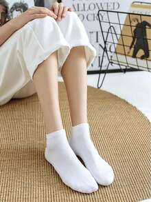 10 Pairs White Casual Daily Boat Socks - White - View 2