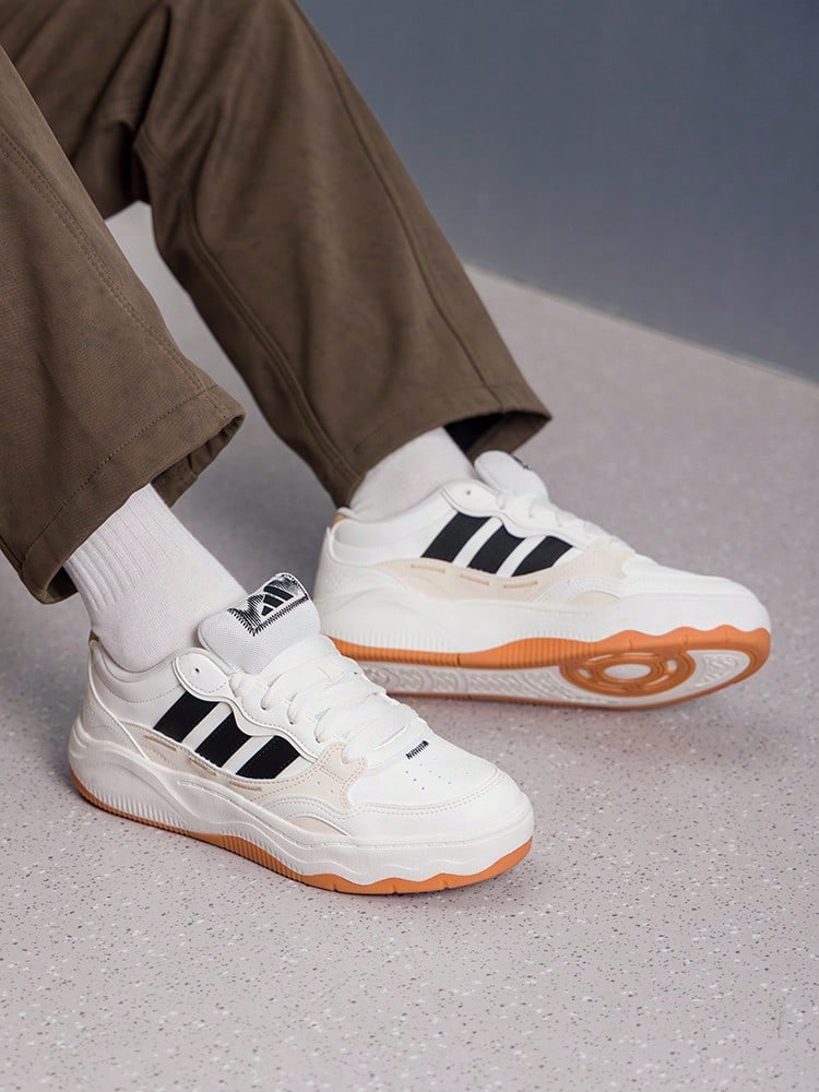 Adidas 男女款休閒滑板鞋 Lite Shuffle 輕量舒適透氣休閒滑板鞋 KH9025 - 亮白/奇妙白/黑色 - 查看 1
