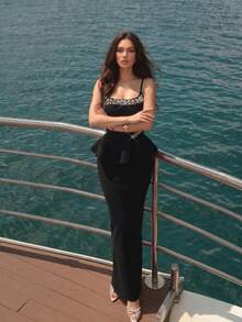 European And American New Sexy Glossy Pearl Decor Tie-Up Backless Ruffle Hem Fitted Dress Party Evening Gown - Black - View 4