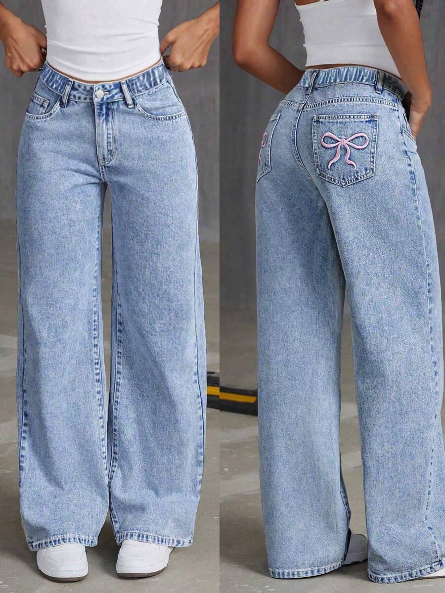 Pantalones vaqueros cómodos y de pierna ancha para niñas preadolescente, con estampado de lazo bordado - Azul lavado medio - Ver 1