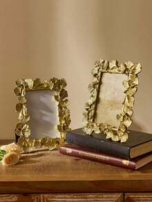 1pc European Style Arched Lace Decorative Photo Frame (Random Photo Paper/No Photo Paper), Rococo Arched Frame, Vertical Wall-Mounted Photo Frame, Gilded Picture Frame, Wedding Photo Frame, Luxury Photo Frame, Girls' Desktop Display, Suitable For Photo Display Home Decor, Gift Photo Frame, Photography Photo Frame - A - View 4
