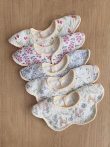Baby Gauze & Bean Fleece Petal Design Bib, Pure Cotton Drool Bib For Newborns - Multicolor - View 1