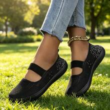 Women's Comfortable Casual Lace-Up Slip-On Flat Shoes, Round Toe Breathable Upper, Lightweight Sole, Fashionable Minimalist Style - Black - View 3