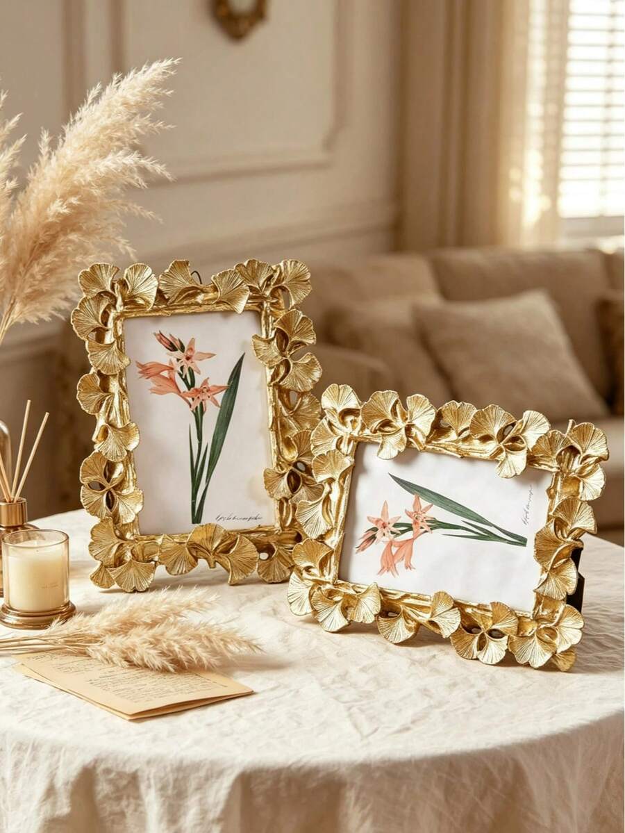 1pc European Style Arched Lace Decorative Photo Frame (Random Photo Paper/No Photo Paper), Rococo Arched Frame, Vertical Wall-Mounted Photo Frame, Gilded Picture Frame, Wedding Photo Frame, Luxury Photo Frame, Girls' Desktop Display, Suitable For Photo Display Home Decor, Gift Photo Frame, Photography Photo Frame - A - View 1