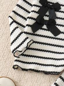 2pcs Baby Girl Casual Sporty 3D Bow Striped Long Sleeve Top And Pants Set, Spring/Autumn Thin - Black and White - View 5