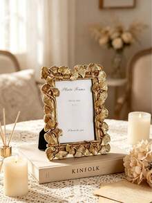 1pc European Style Arched Lace Decorative Photo Frame (Random Photo Paper/No Photo Paper), Rococo Arched Frame, Vertical Wall-Mounted Photo Frame, Gilded Picture Frame, Wedding Photo Frame, Luxury Photo Frame, Girls' Desktop Display, Suitable For Photo Display Home Decor, Gift Photo Frame, Photography Photo Frame - A - View 2