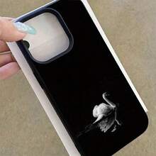 1件個性化天鵝波點圖案美學圖案黑色液態直邊手機殼，適用於 iPhone 16/16Pro/16Plus - 彩色 - 查看 2