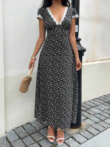 Women's -Sleeved, Deep V-Neck, Lace-Detailed, Floral-Patterned Long Dress, 36281 - Black - View 3