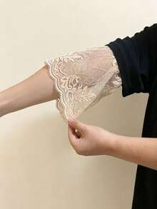 1 Pair Lace Loose Arm Sleeves To Hide Thick Arms - Style a Apricot Color 1 Pair - View 3