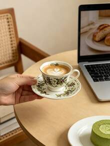 1 Set 90ml Vintage Holly Berry Ceramic Coffee Cup And Saucer, Microwave And Dishwasher , Espresso, Arabic Coffee Cup, Saudi Coffee Cup, Suitable For Afternoon Tea, Cafe, Kitchen, Perfect Gift - Multicolor - View 2