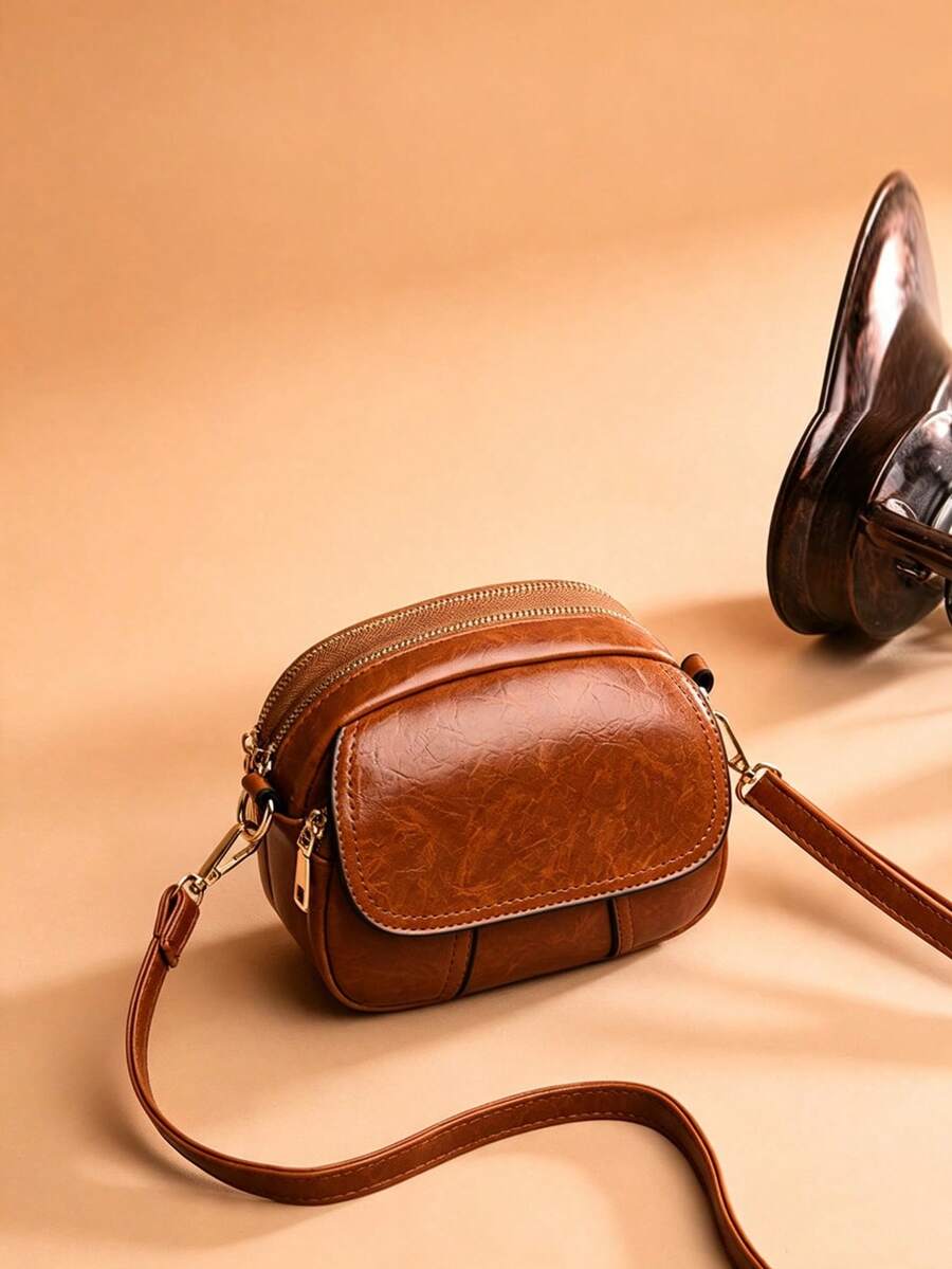 Mini Vintage Design Flap Crossbody Bag - Brown - View 1