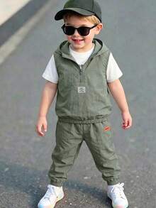 Young Boy Cartoon Print Round Neck Short Sleeve Top, Pants, And Hooded Vest Set - Green - View 1