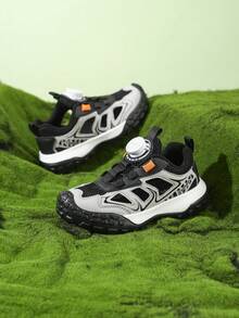Giày sục thể thao ngoài trời cho trẻ em unisex, sandal đen thời trang phối màu đục lỗ, giày chơi bãi biển bảo vệ ngón chân, giày sneaker đế dày họa tiết chữ, khóa dán dễ xỏ/tháo - màu đen - Xem 6