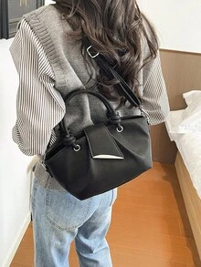 Dedoo 歐美小眾設計麂皮水桶包附扣環，女款街頭手提包，適合秋冬購物、通勤、派對，送禮首選 - 黑色 - 查看 6