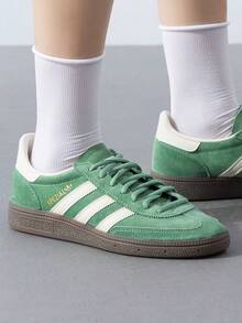 Adidas 男女通用經典休閒運動鞋 HANDBALL SPEZIAL 透氣舒適輕量復古訓練鞋 IG6192 - 綠/白 - 查看 2