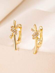 1 Pasang Anting Hoop Minimalis Kasual dengan Simpul Tali Terpilin dan Zirkonia Penuh Bertekstur untuk Wanita, Aksesori Berkualitas Elegan dan Lembut untuk Perjalanan. - anting-anting - View 6