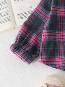 2pcs Infant/Toddler (Girl) Casual Vintage Pink & Gray Plaid Long Sleeve Collared Shirt With Denim Jeans Set, Thin Spring/Autumn - Light Wash - View 6