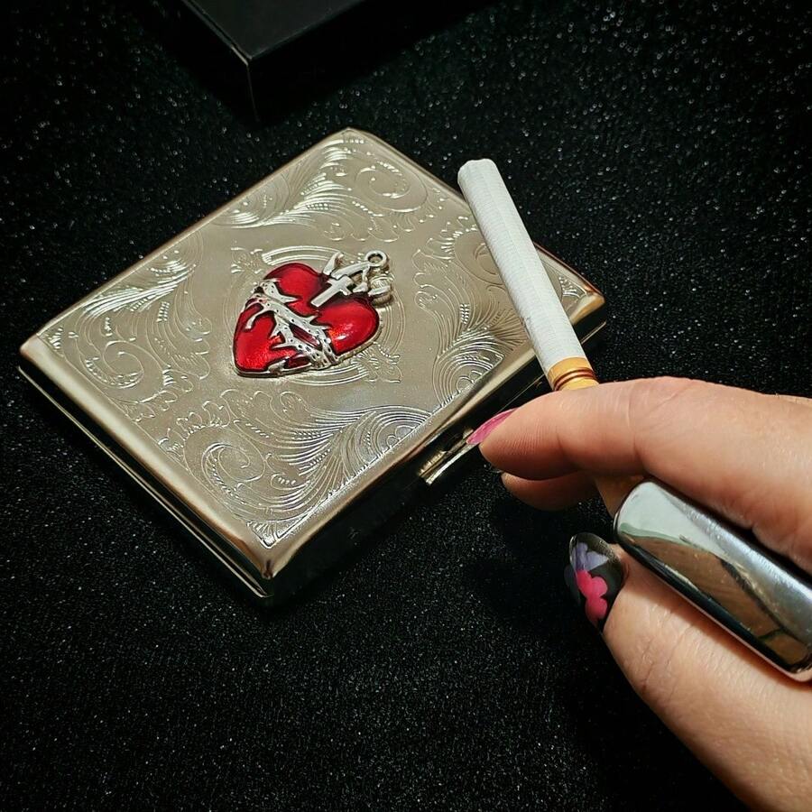 Vintage Thorn Carved Heart Metal Cigarette Case, Portable Hand-Rolled Cigarette Storage Box, Personalized Accessory, Creative Holiday Birthday Gift For Boyfriend, Girlfriend, Best Friend