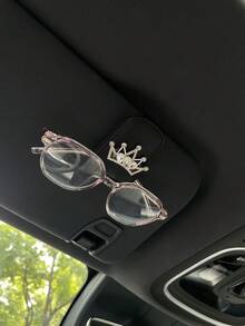 1pc Premium Crown Design Car Visor Glasses Clip, Creative Car Sun Visor Eyewear Holder, Multifunctional Magnetic Fashion Glasses Storage Clip, Car Interior Decorative Storage Accessory - A - View 2