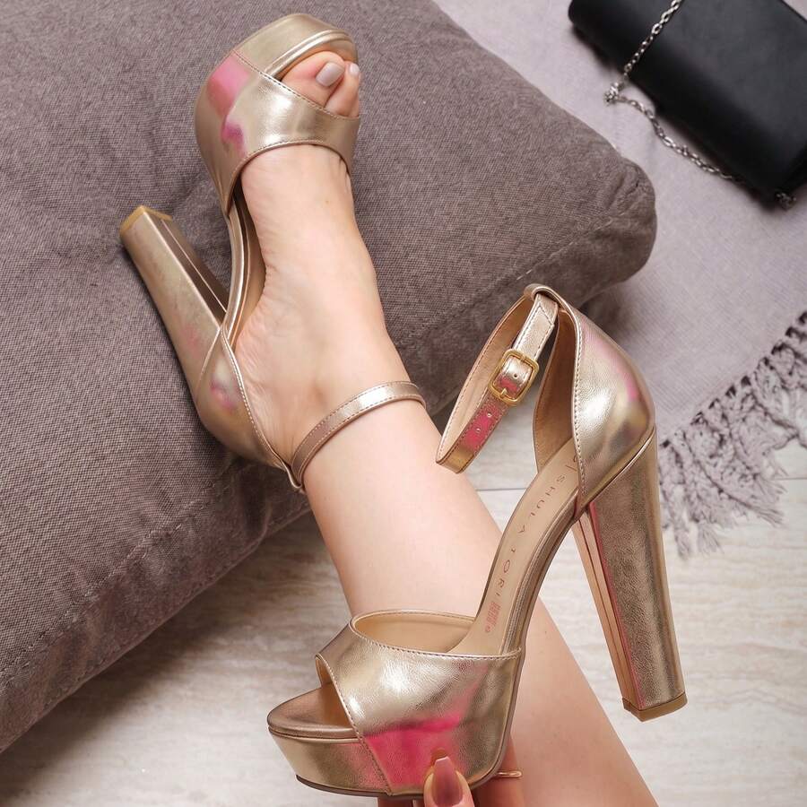 Women Wedges & Platform