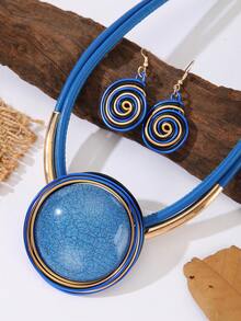 1 Set European American African Bohemian Exaggerated Handmade Heavy Work Aluminum Wire Woven Geometric Resin Necklace & Earrings - Royal Blue - View 5