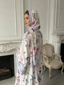 Abaya Terbuka Motif Bunga dengan Hijab Senada, Jubah Maxi Wanita Lengan Panjang dengan Hiasan Geometris Kontras - MultiWarna - View 7