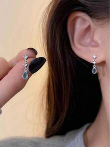 Rhinestone Water Drop Earrings - Silver - View 3
