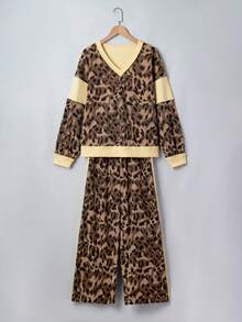 Acelitt 春秋休閒V領拼色豹紋長袖短版衛衣＋寬腿褲兩件套，適合日常街頭穿搭 - 棕色 - 查看 4