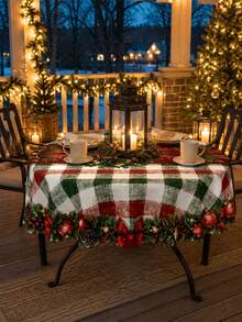 Christmas Plaid Tablecloth, Wavy Edge, Red & Green Buffalo Check Snowflake Print Polyester Tablecloth, Rustic Farmhouse Style Holiday Table Decor, Suitable For Christmas Party, Family Dinner, Winter Home Decoration - Multicolor - View 15