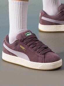 Puma 中性經典麂皮滑板鞋，舒適輕量透氣休閒運動鞋 395205-72 - 迴響灰-暖白 - 查看 2