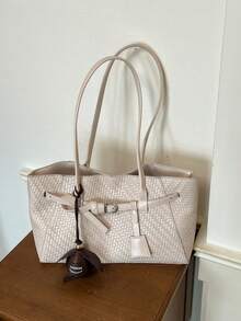 Sac fourre-tout de luxe à la mode, nouveau style vintage, couleur unie, tissé texturé gaufré, style européen et américain, grande capacité, sac à bandoulière de navette haut de gamme, livré avec un breloque de pomme, élégant et décontracté, pour les courses, le travail quotidien, le maquillage, l'ombrelle, résistant à l'usure, en tissu doux, pour les étudiantes, les cours, les courts voyages, polyvalent pour les déplacements quotidiens, sac fourre-tout pour femmes - Multicolore - Voir 14