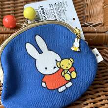 1件可愛卡通 Miffy 與熊金屬包包吊飾，琺瑯吊飾鑰匙圈，手提包鑰匙裝飾，裝飾配件，多款可選，完美生日禮物，小驚喜，動畫愛好者的首選 - 彩色 - 查看 2