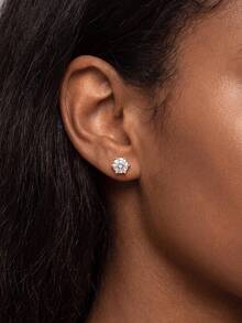 1 Pair 6-Prong Zirconia Earrings Elegant Romantic Women's Earrings High Quality Birthday Gift Anniversary Gift - Six-prong Earrings - View 3