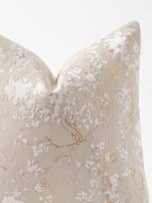 1PC/2PCS Vintage Butterfly Pillow Case, Natural Chenille Floral Pattern Rectangular Pillow Case, Soft & Luxurious, Neutral Tone Accents, Suitable For Living Room And Bedroom Use - Apricot - View 5