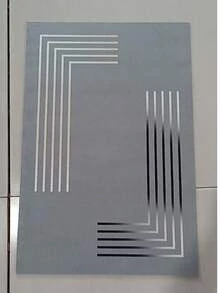 Keset Anti Selip Mewah dari Tanah Diatom - Lembut, Menyerap Air, Cepat Kering, Desain Garis-garis Abu-abu dan Emas yang Elegan - Sempurna untuk Dapur, Kamar Mandi, dan Area Masuk - Alas Karet Tahan Lama, Hanya Dapat Dicuci dengan Tangan - Grey - View 11