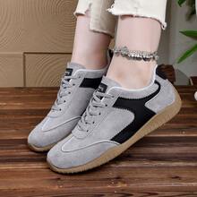 Women's Retro Lace-Up Flat Sneakers, Casual Lightweight T-Trainer Daily Shoes - Grey - View 4