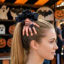 1 pieza Pinza para el cabello con estilo gótico, mano cortada realista, araña, rosa y lazo, adecuada para Halloween, cosplay, disfraz divertido, fiesta temática, baile de máscaras y otros accesorios de disfraz - Multicolor - Ver 5